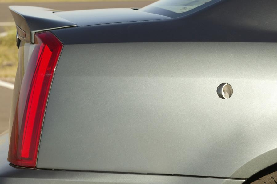  Cadillac STS SAE 100 2005 года  (фото 8 из 37)